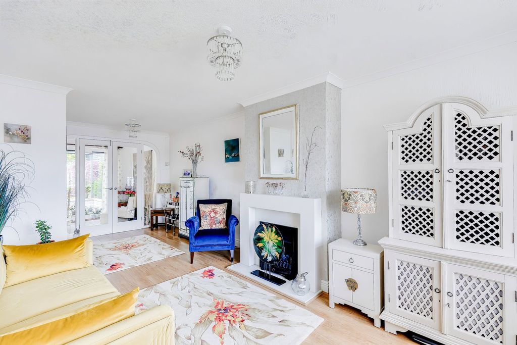 Additional image 6 of 3 bed semi-detached house for saleCarisbrooke Way, Cardiff CF23