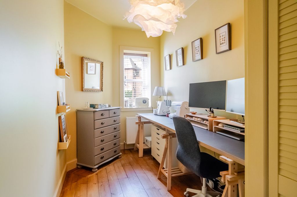 Additional image 16 of 3 bed flat for sale3 Harlaw Road, Balerno, Edinburgh EH14