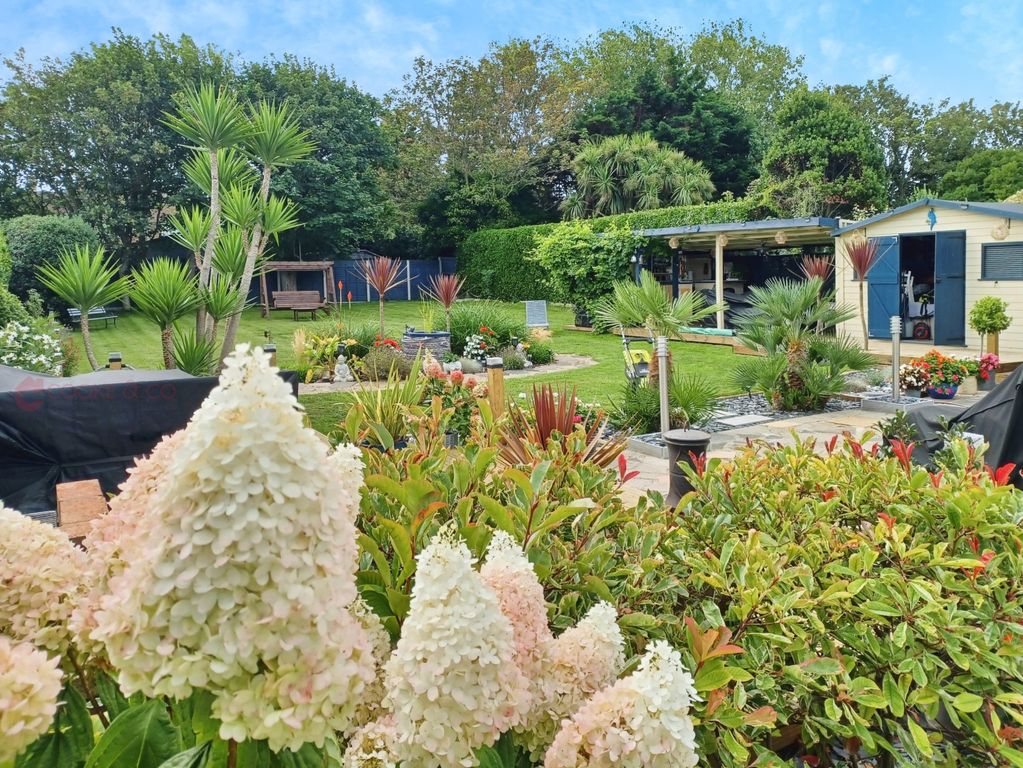Additional image 25 of 4 bed detached bungalow for saleKingsgate Avenue, Broadstairs, Kent CT10