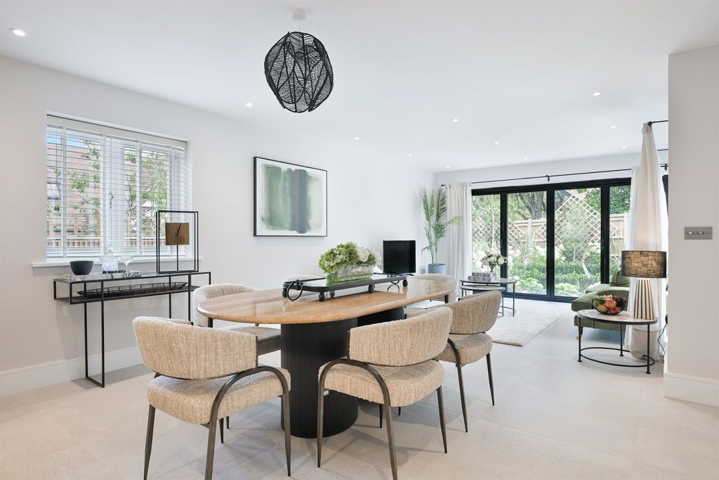Additional image 9 of 4 bed detached house for saleHuntersfield Farm, Fairlawn Road, Banstead SM7