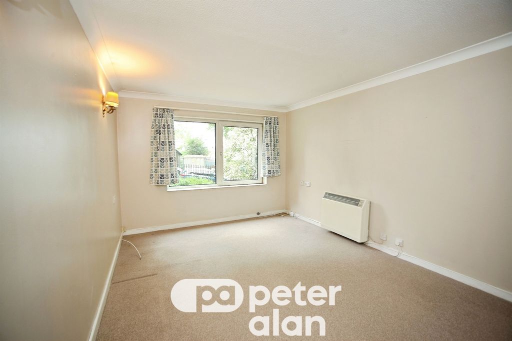 Additional image 2 of 1 bed flat for saleBryngwyn Road, Newport NP20