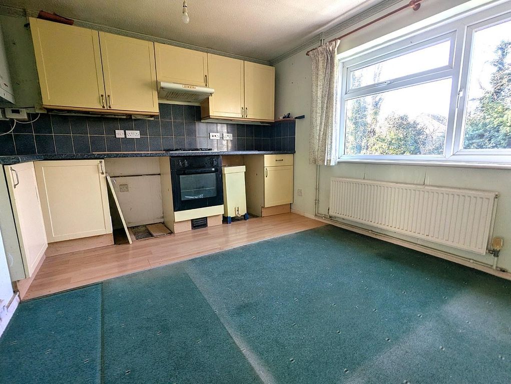 Additional image 3 of 1 bed flat for saleJeals Lane, Sandown PO36