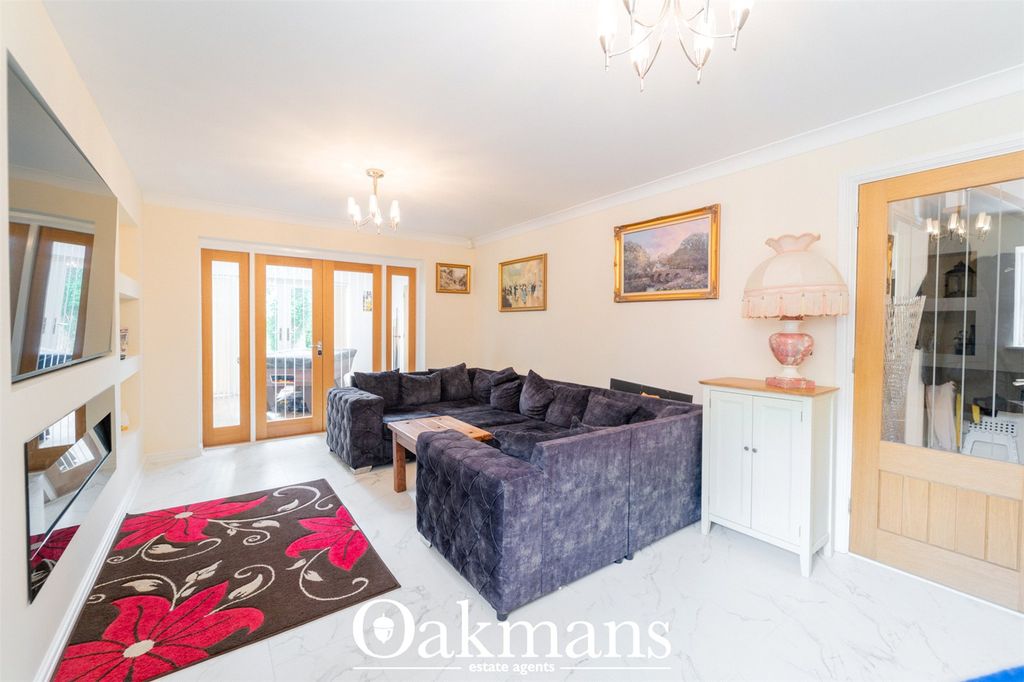 Additional image 9 of 6 bed detached house for saleBlossom Drive, Bromsgrove, Worcestershire B61