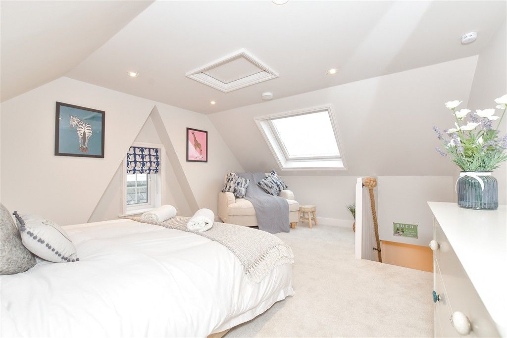 Additional image 17 of 2 bed terraced house for saleRiver Road, Arundel, West Sussex BN18