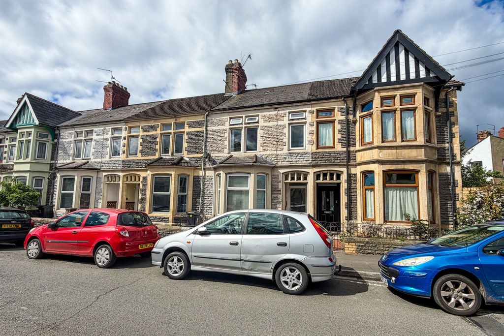 2 bed flat for saleMoorland Road, Splott CF24