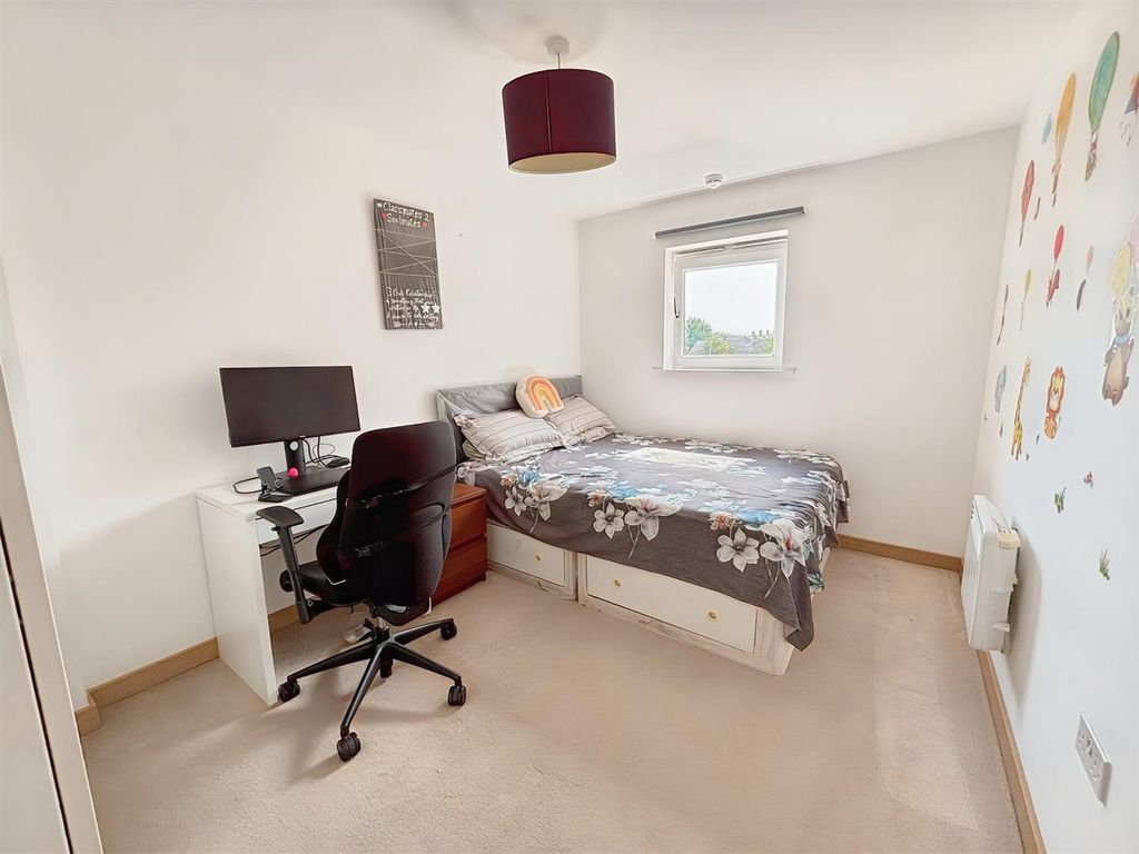 Additional image 13 of 2 bed flat for saleCherrydown East, Basildon SS16