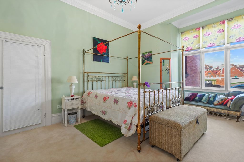 Additional image 10 of 4 bed flat for saleKnole Road, Bexhill-On-Sea TN40
