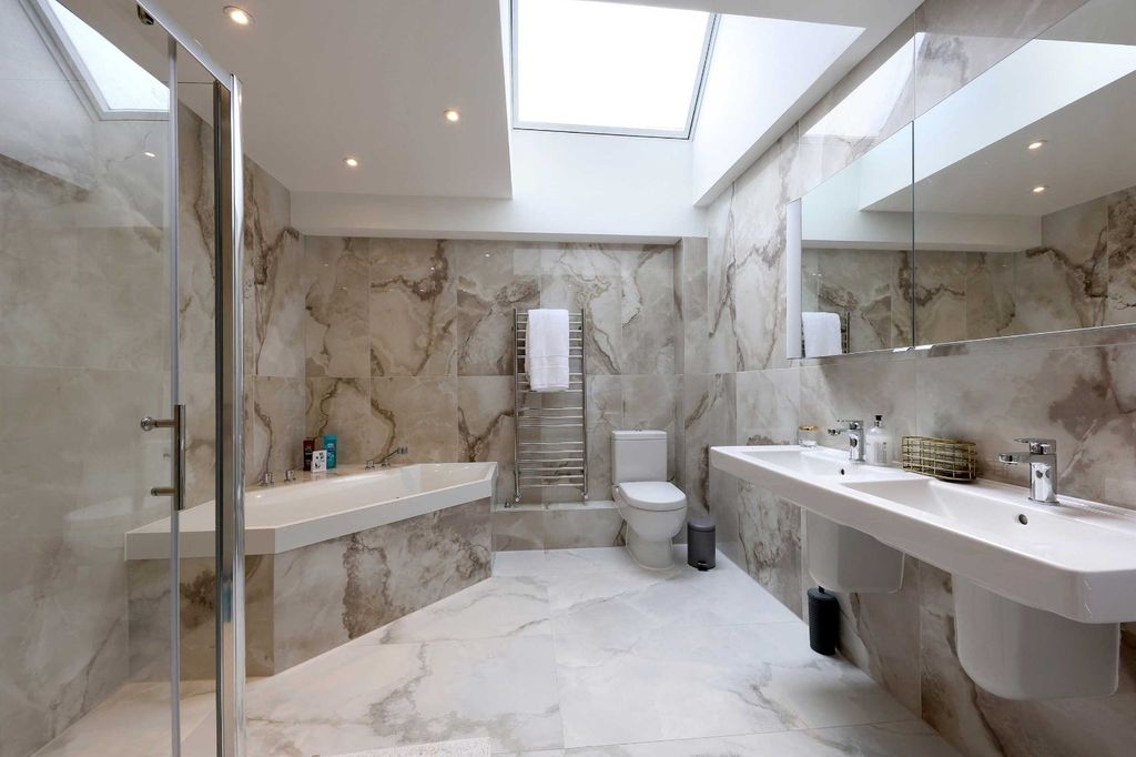 Additional image 15 of 6 bed detached house for salePenn Road, Knotty Green, Beaconsfield, Buckinghamshire HP9
