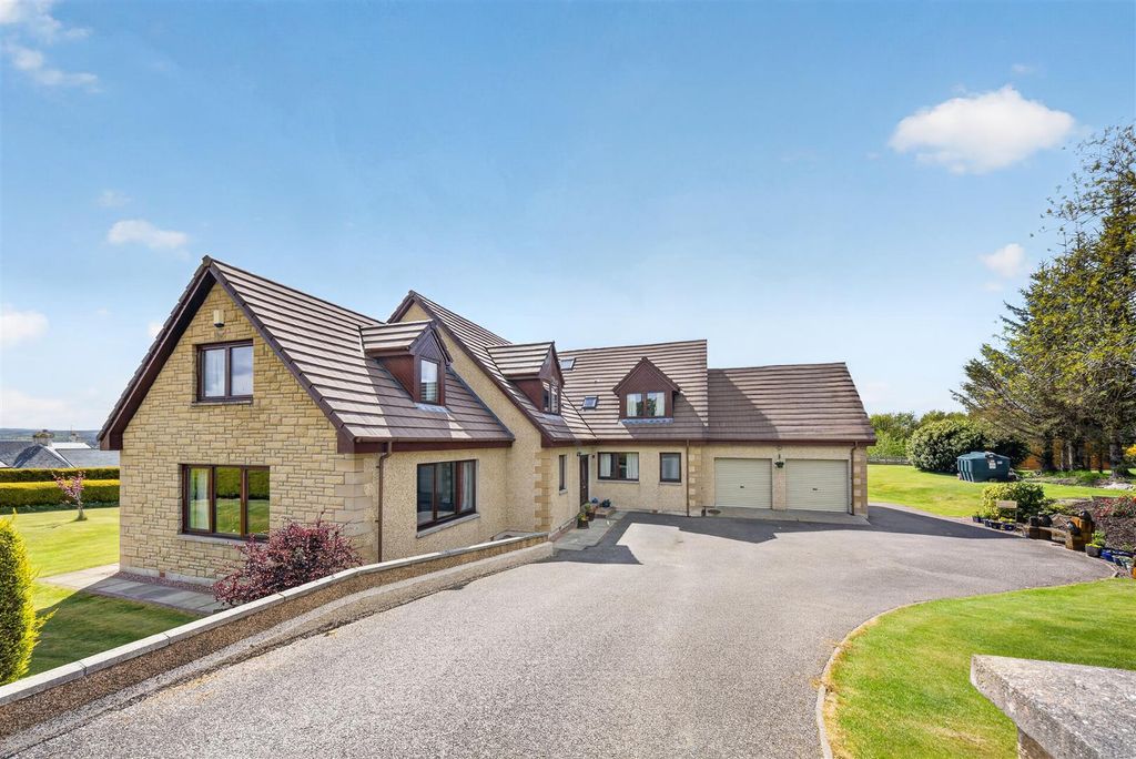 6 bed detached house for saleCroftnacreich, North Kessock, Inverness IV1