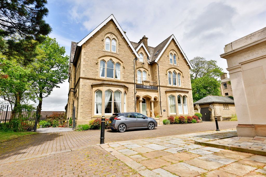 Additional image 2 of 2 bed flat for saleThe Gables, Albert Road, Colne BB8