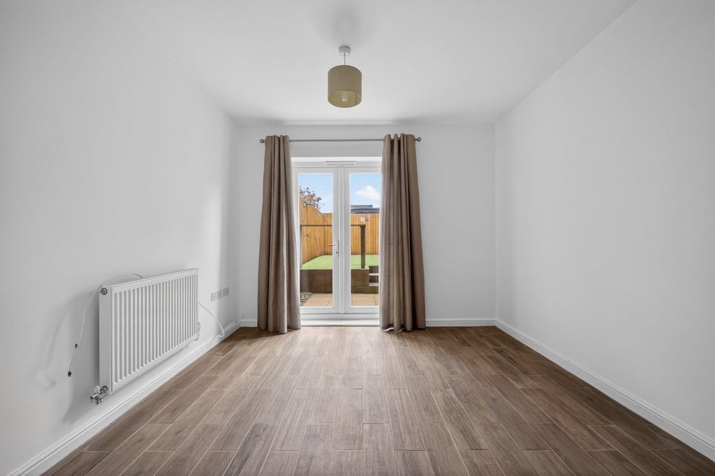 Additional image 5 of 4 bed terraced house for saleMeadowland Close, Caerphilly CF83