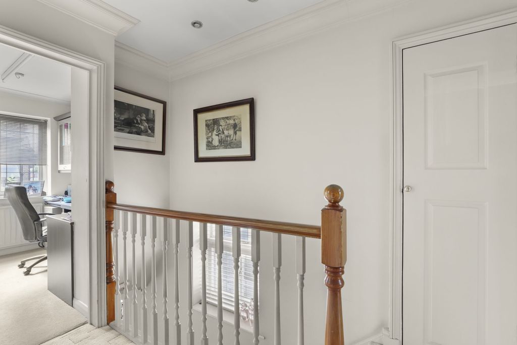 Additional image 21 of 4 bed link detached house for saleWestbury Lane, Buckhurst Hill IG9