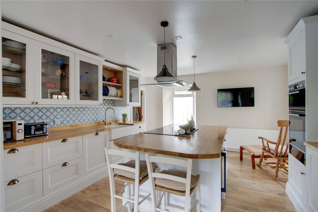 Additional image 8 of 5 bed detached house for saleThe Old School, 8 South Esk Road, Tannadice, By Forfar, Angus DD8