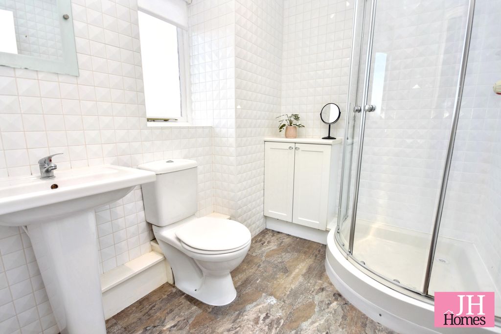 Additional image 18 of 4 bed detached house for saleRiverside Gardens, Barrow-In-Furness, Cumbria LA13