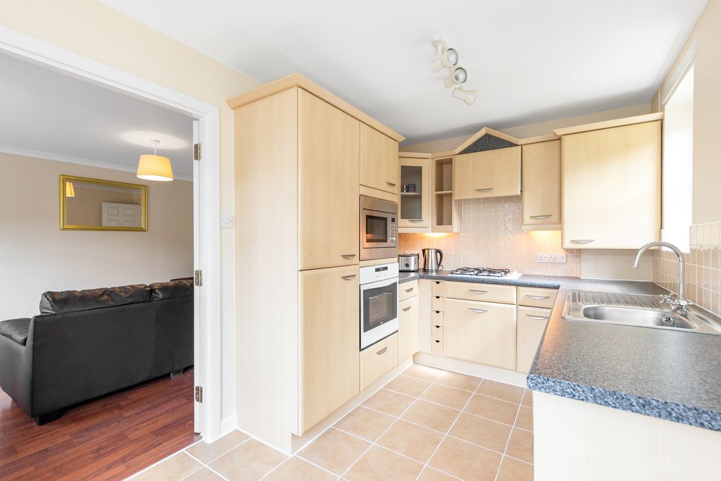 Additional image 4 of 2 bed flat for sale19/2 Craigend Park, Liberton, Edinburgh EH16