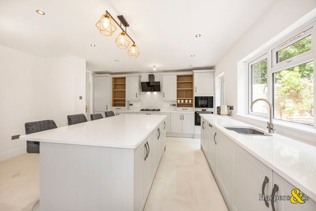 Additional image 5 of 5 bed detached bungalow for saleBaldwyns Park, Bexley DA5