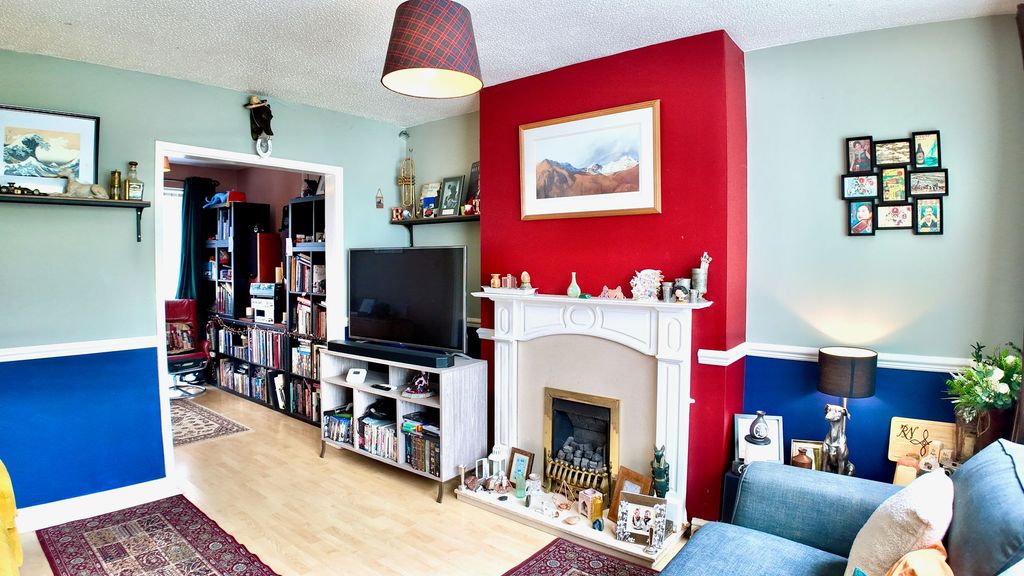 Additional image 9 of 3 bed semi-detached house for saleSt. Davids Road, Maesycwmmer CF82