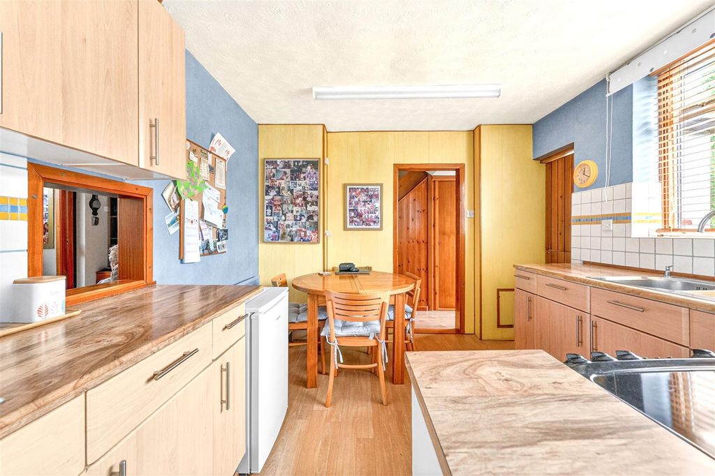 Additional image 8 of 3 bed terraced house for saleSouthwold Drive, Barking IG11