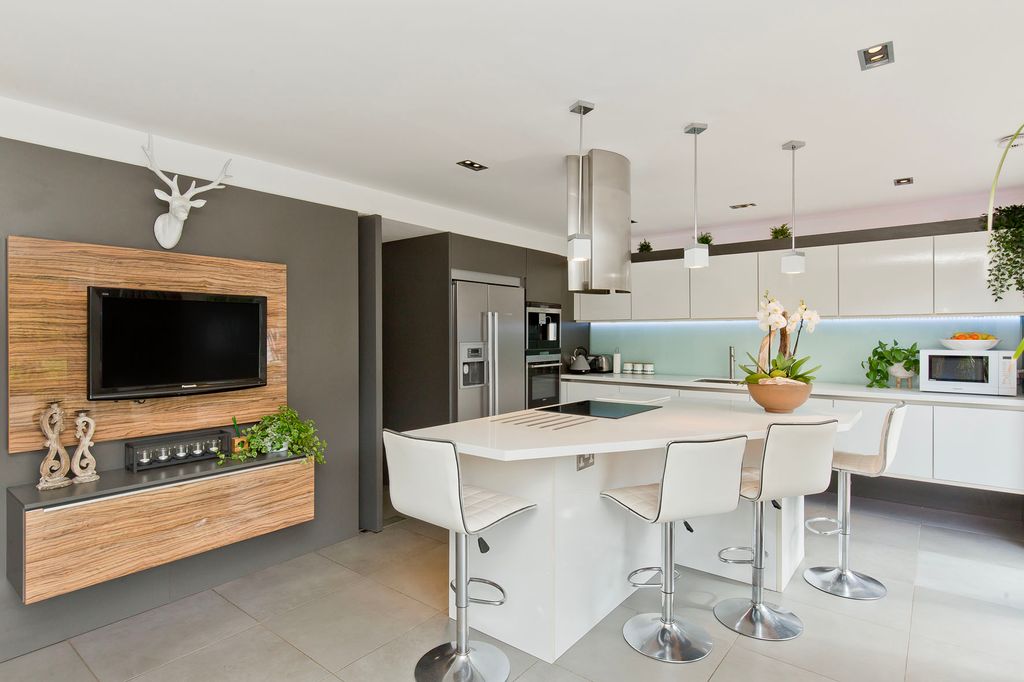 Additional image 8 of 5 bed detached house for sale24 Ravelrig Gait, Balerno, Edinburgh EH14