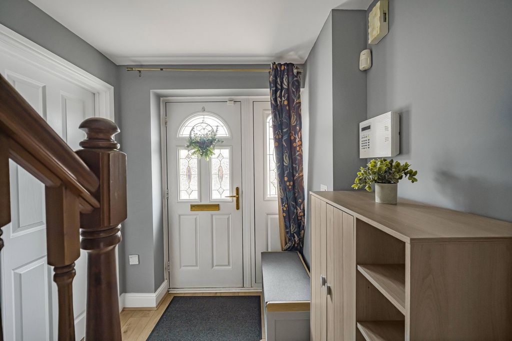 Additional image 3 of 4 bed detached house for saleSword Hill, Caerphilly CF83