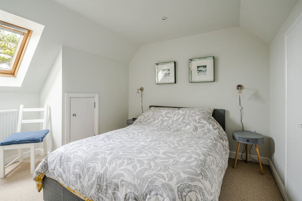 Additional image 12 of 5 bed detached house for saleChurch Rise, Burton SN14