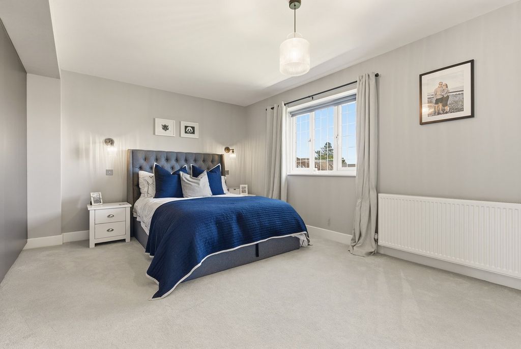 Additional image 15 of 4 bed detached house for saleCandlemas Lane, Beaconsfield, Buckinghamshire HP9