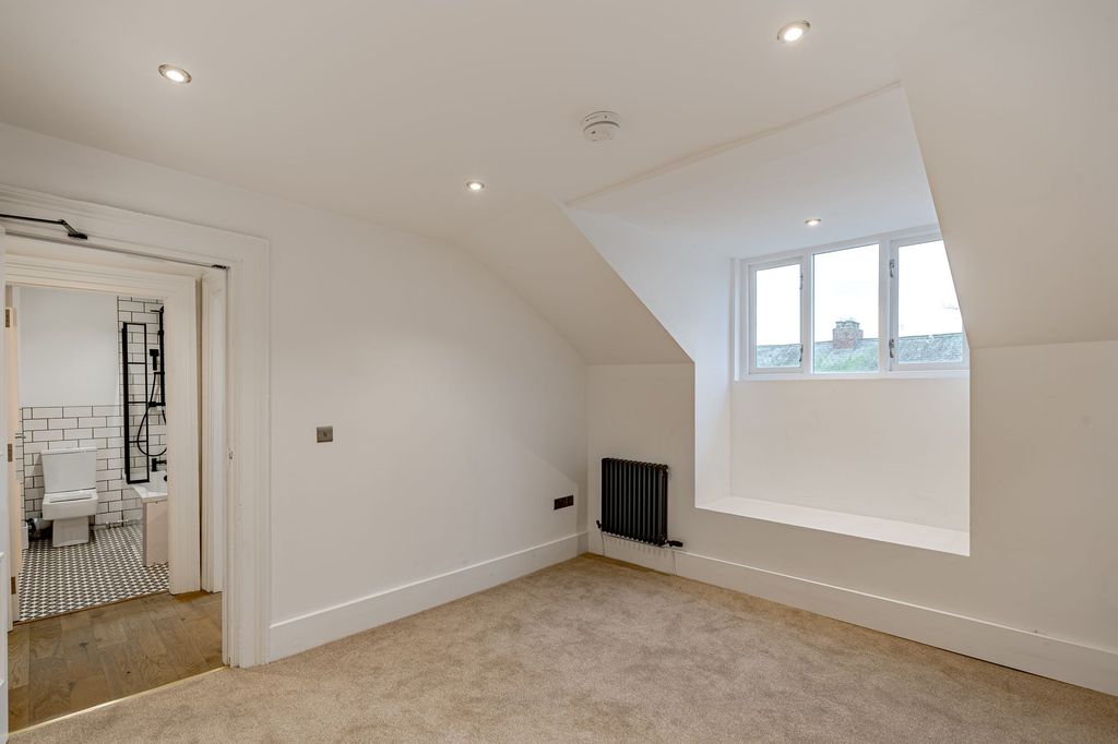 Additional image 8 of 2 bed flat for saleApartment 4, 16 Victoria Place, Carlisle CA1
