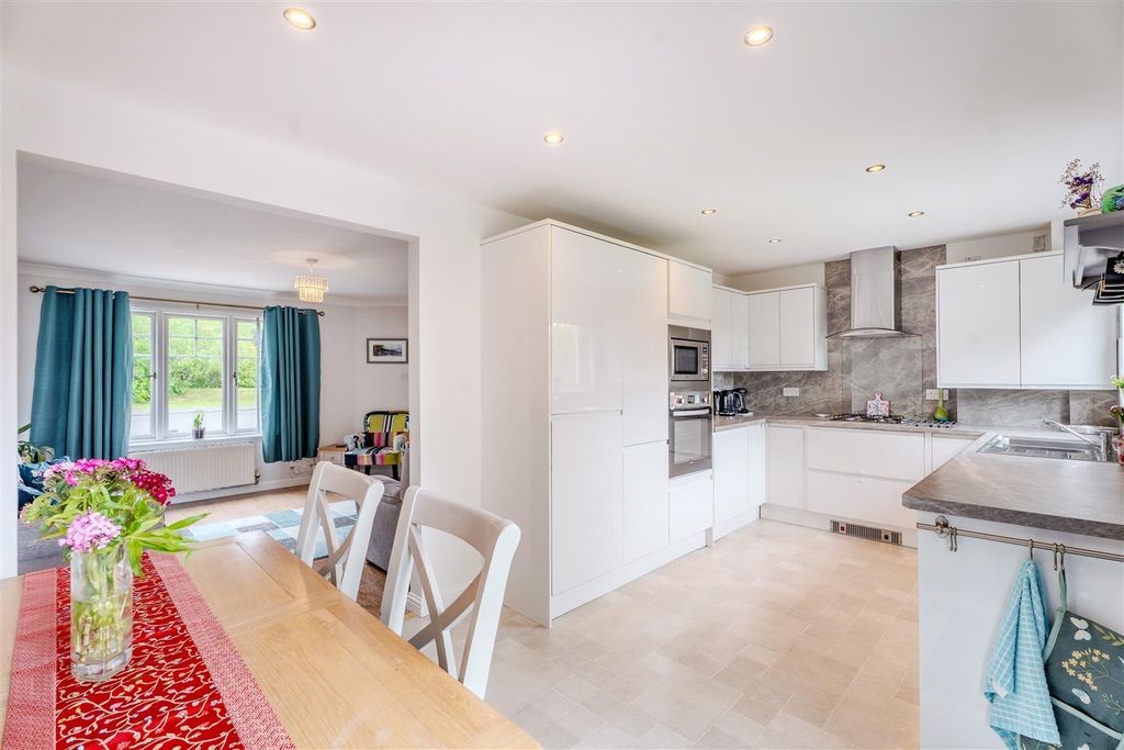 Additional image 8 of 3 bed detached house for saleKirkland Street, Motherwell ML1