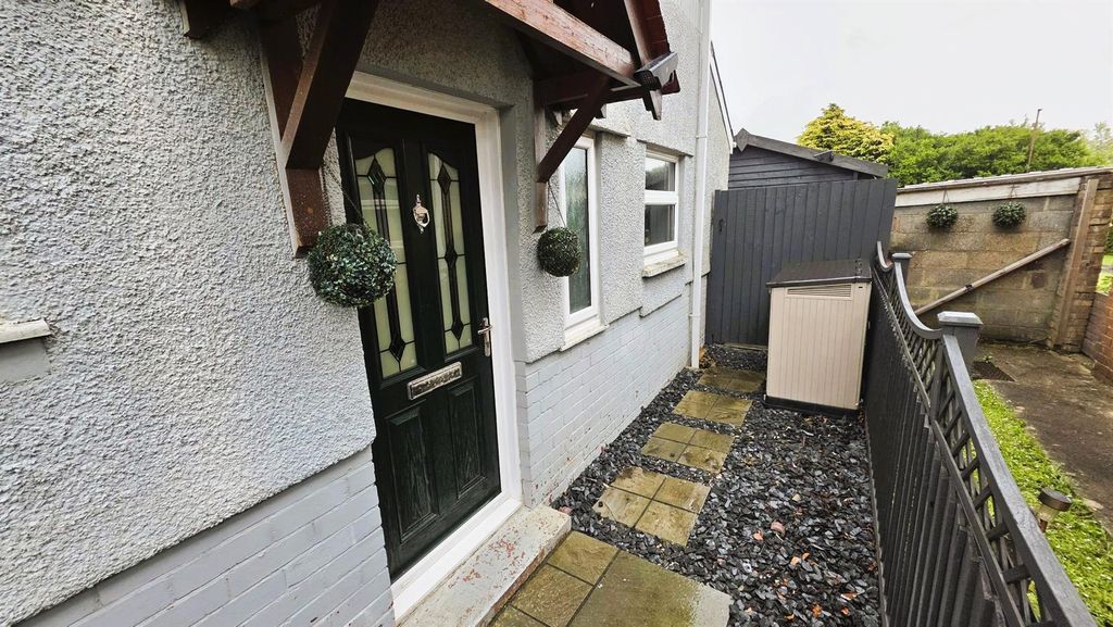 Additional image 33 of 4 bed semi-detached house for saleSchool Road, Llanelli SA15