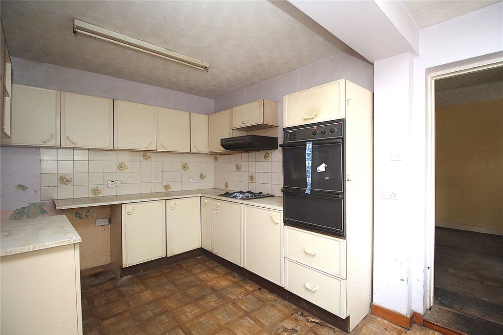 Additional image 6 of 3 bed terraced house for saleAckender Road, Alton, Hampshire GU34