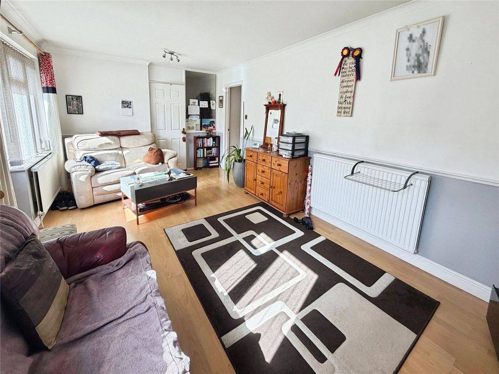 2 bed flat for saleGrafton House, Western Road, Andover, Hampshire SP10