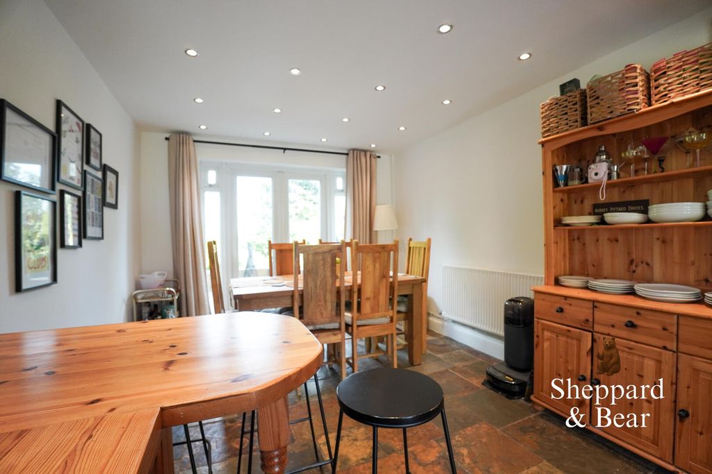 Additional image 34 of 3 bed detached house for saleNewport Road, Castleton, Cardiff CF3