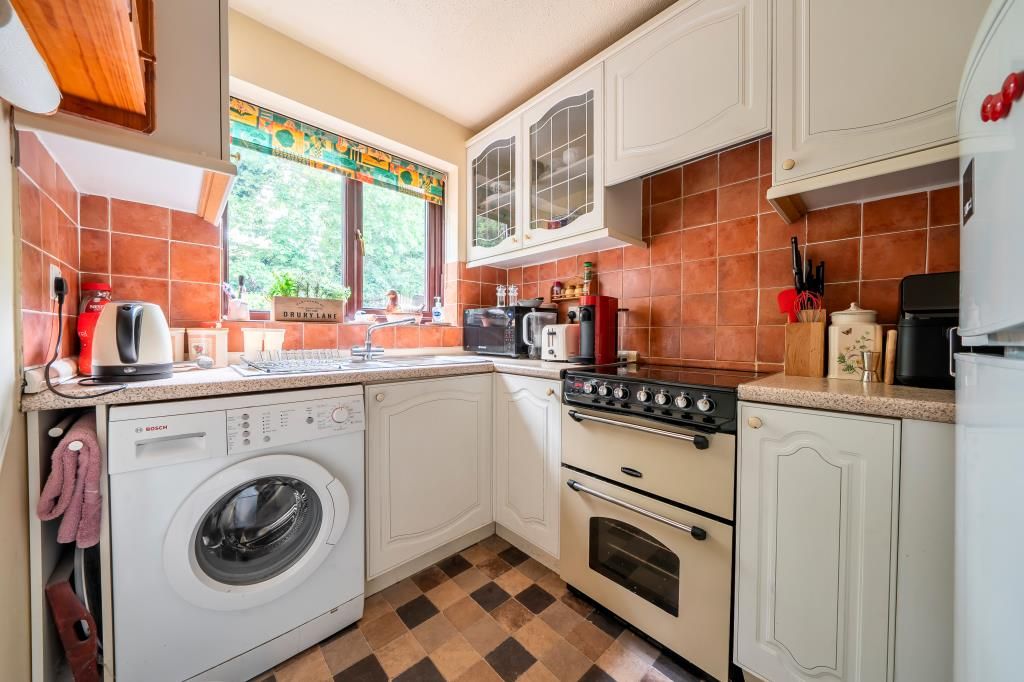 Additional image 7 of 2 bed flat for saleBanbury, Oxfordshire OX16