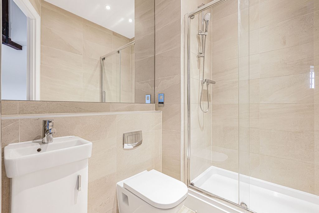 Additional image 24 of 2 bed flat for saleThe Old Gaol, Abingdon OX14
