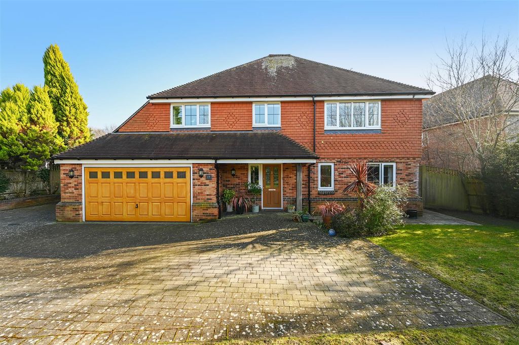 Additional image 31 of 4 bed detached house for saleClavering Walk, Cooden, Bexhill-On-Sea TN39