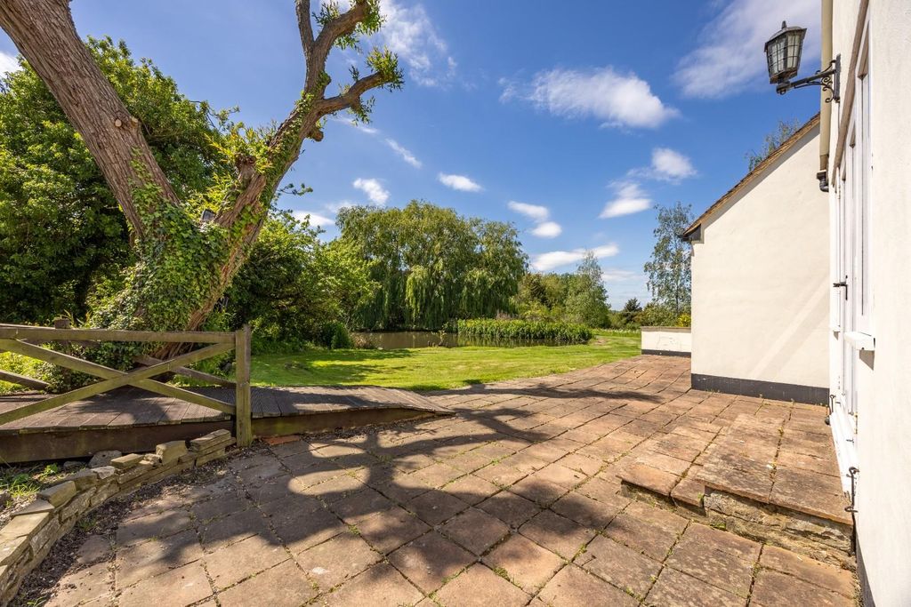 Additional image 13 of 4 bed detached house for saleGreat Burches Road, Benfleet SS7