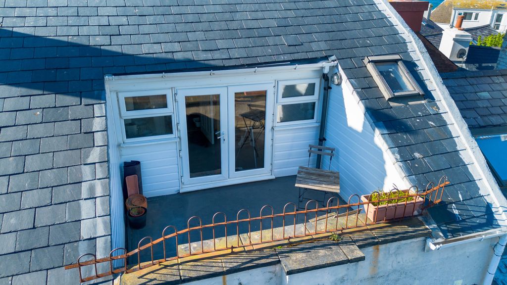 Additional image 17 of 2 bed flat for saleApt. 2 Charles Street Close, Peel IM5