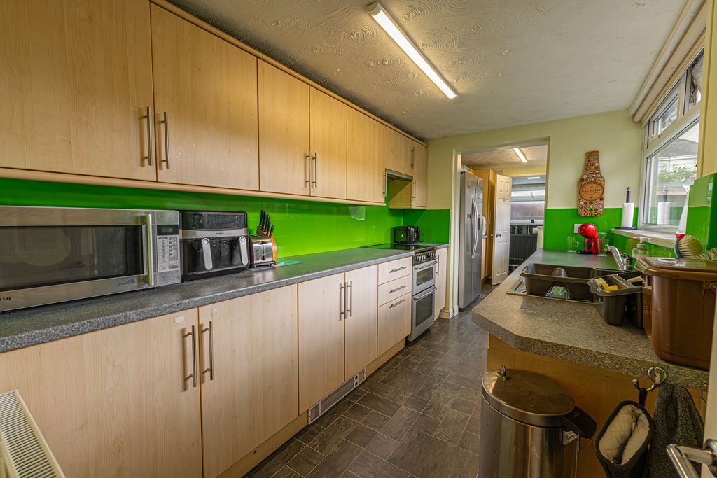 Additional image 6 of 3 bed terraced house for saleWalmer Road, Newport NP19