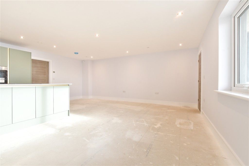 Additional image 10 of 2 bed flat for saleCulver Parade, Breakwaters, Sandown, Isle Of Wight PO36