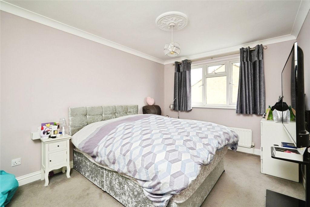 Additional image 8 of 3 bed detached house for saleBenson Close, Bicester, Oxfordshire OX26