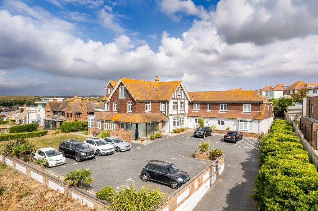 2 bed flat for saleMarine Drive, Rottingdean BN2
