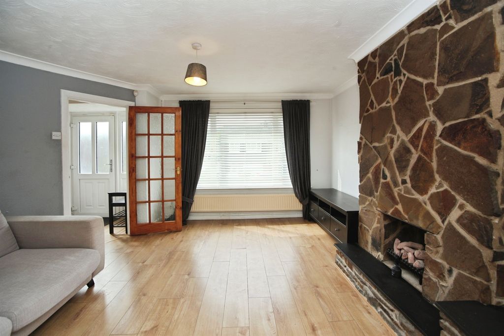 Additional image 5 of 3 bed semi-detached house for saleLon-Y-Waun, Caerphilly CF83