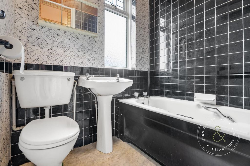 Additional image 18 of 3 bed terraced house for saleTaff Embankment, Cardiff CF11