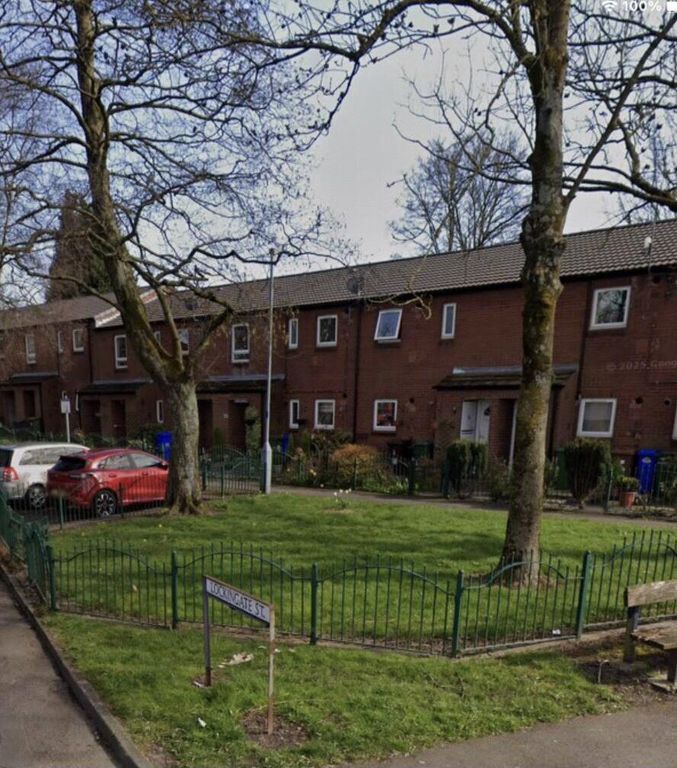 2 bed flat for saleLockingate Street, Ashton-Under-Lyne, Greater Manchester OL6