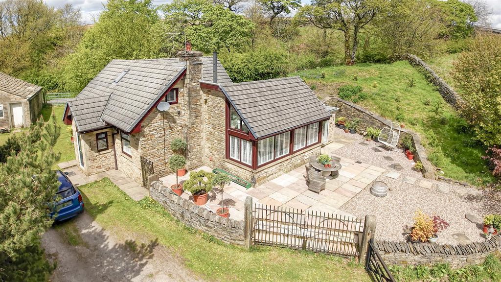 Additional image 2 of 3 bed detached house for saleTodmorden Old Road, Bacup, Rossendale - With 4.3 Acres OL13