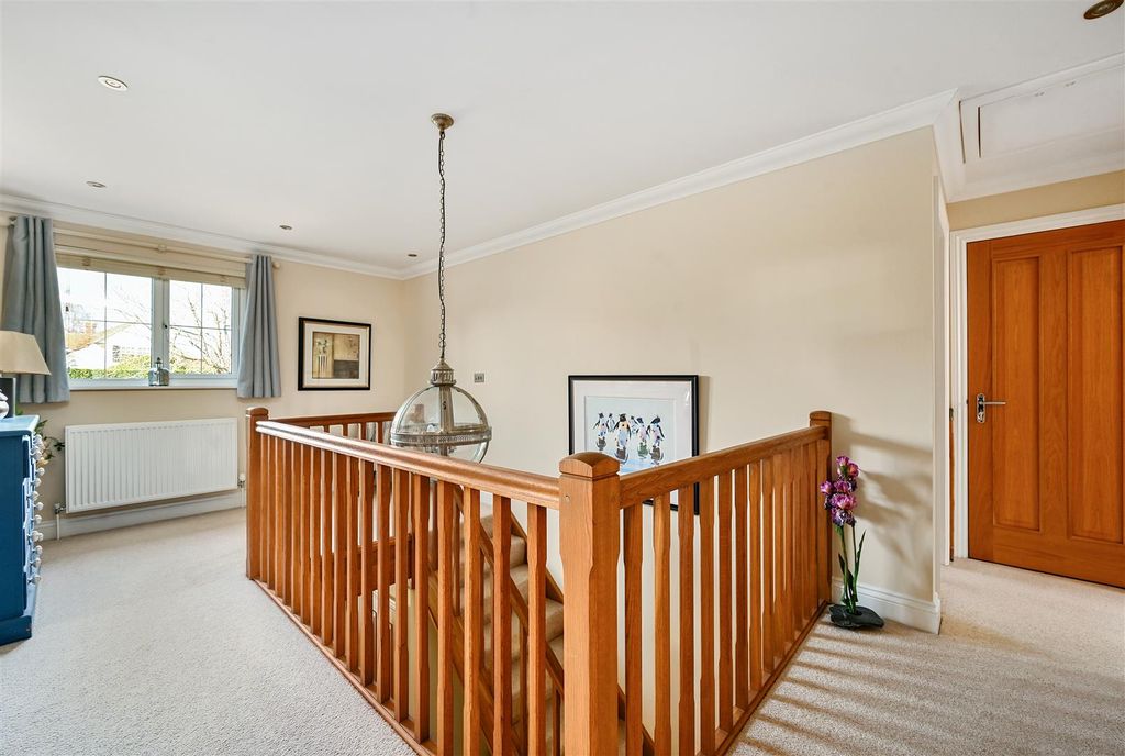 Additional image 21 of 4 bed detached house for saleClavering Walk, Cooden, Bexhill-On-Sea TN39