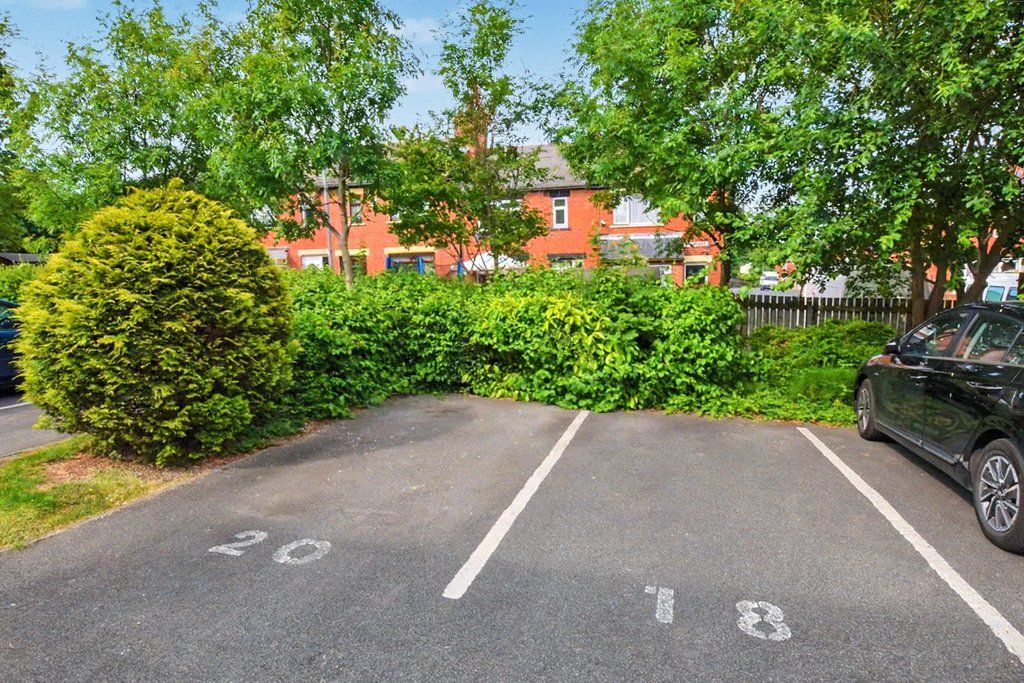 Additional image 11 of 2 bed flat for saleSaxstead Rise, Leeds, West Yorkshire LS12