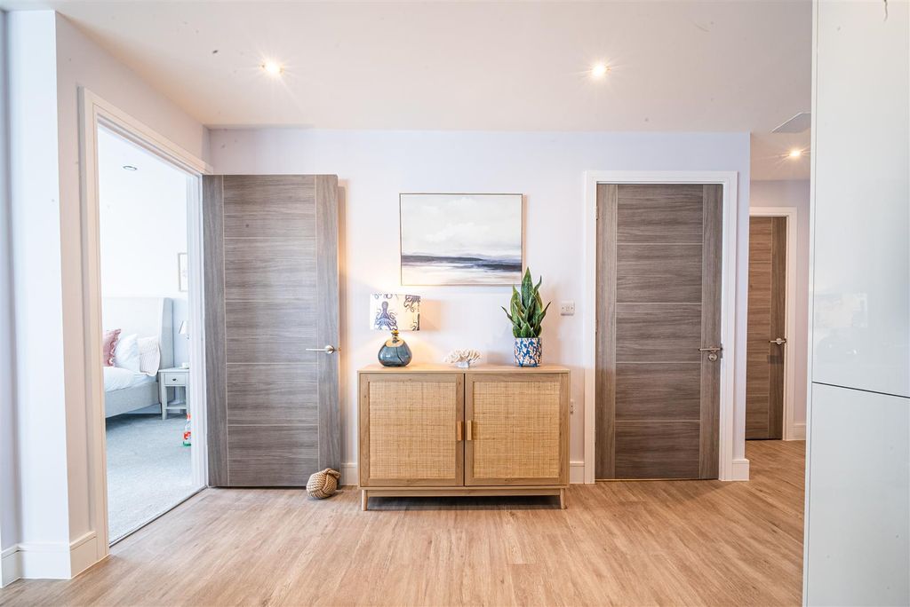 Additional image 25 of 2 bed flat for saleBreakwater Way, Sandown PO36