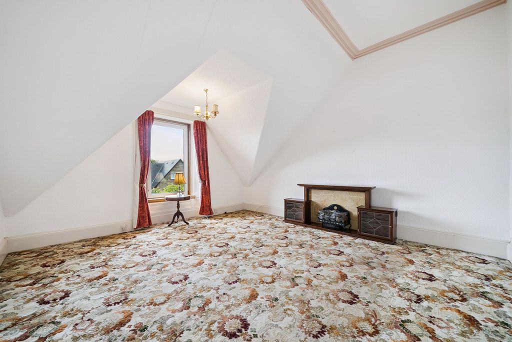 Additional image 6 of 3 bed flat for sale125A East Princes Street, Helensburgh G84