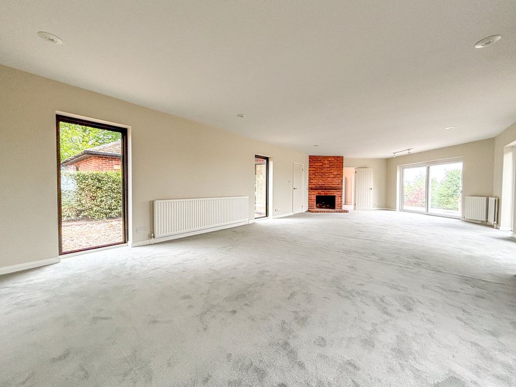 Additional image 10 of 4 bed detached bungalow for saleCaldbec Hill, Battle TN33